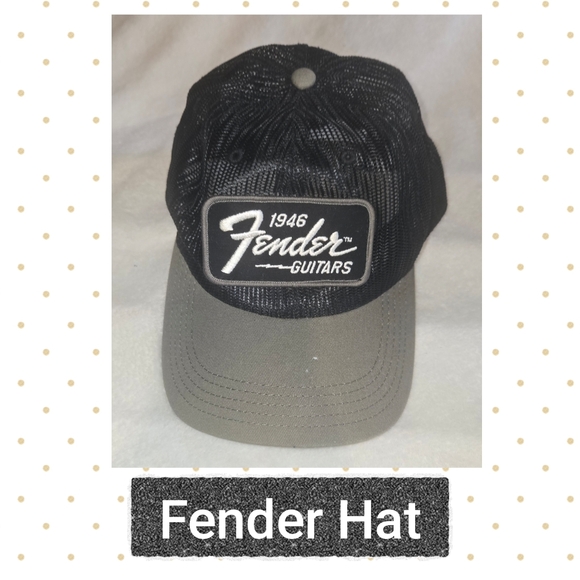 Fender Other - Fender Black & White Logo Cap LN
